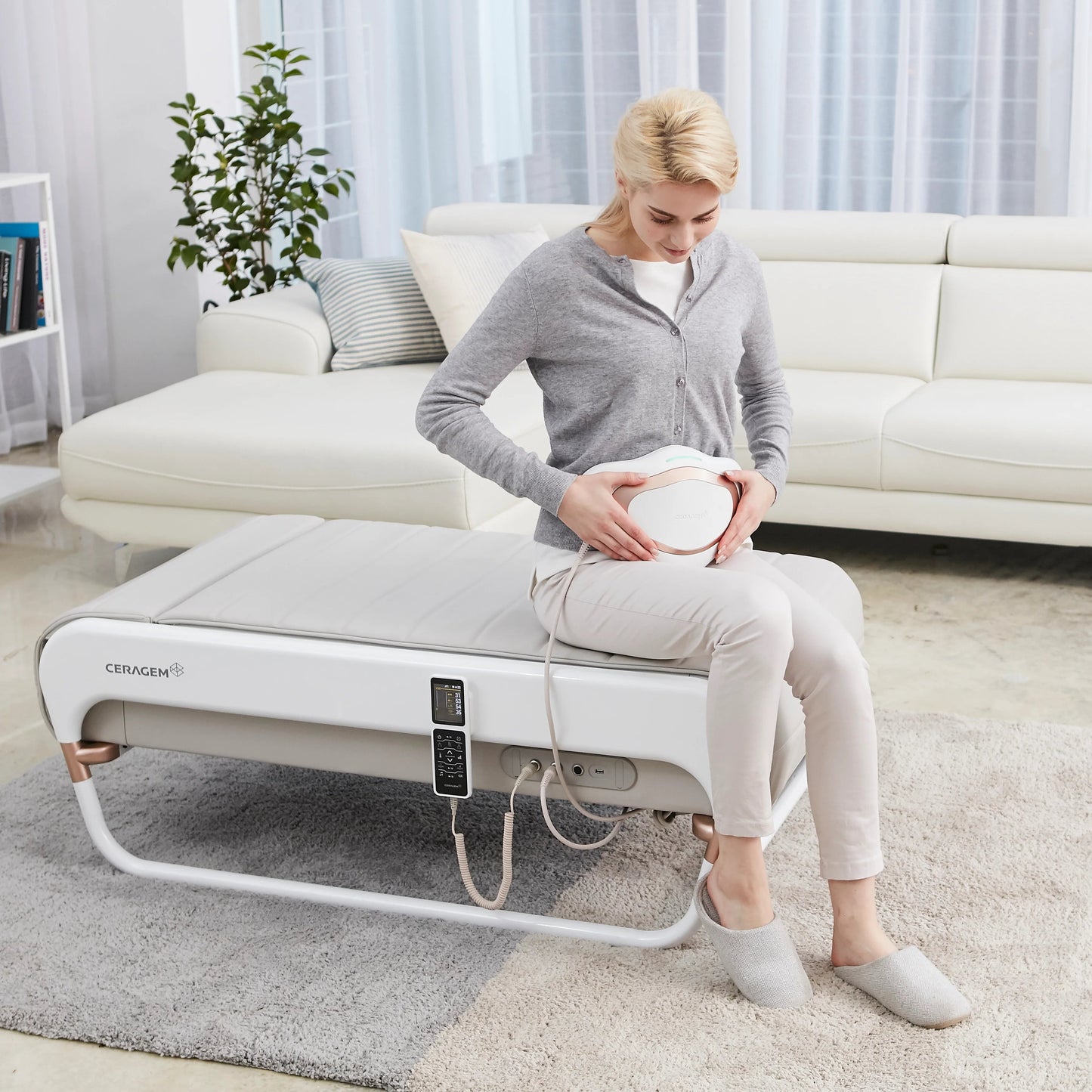 Ceragem V4 Therapeutic Thermal Massage Bed