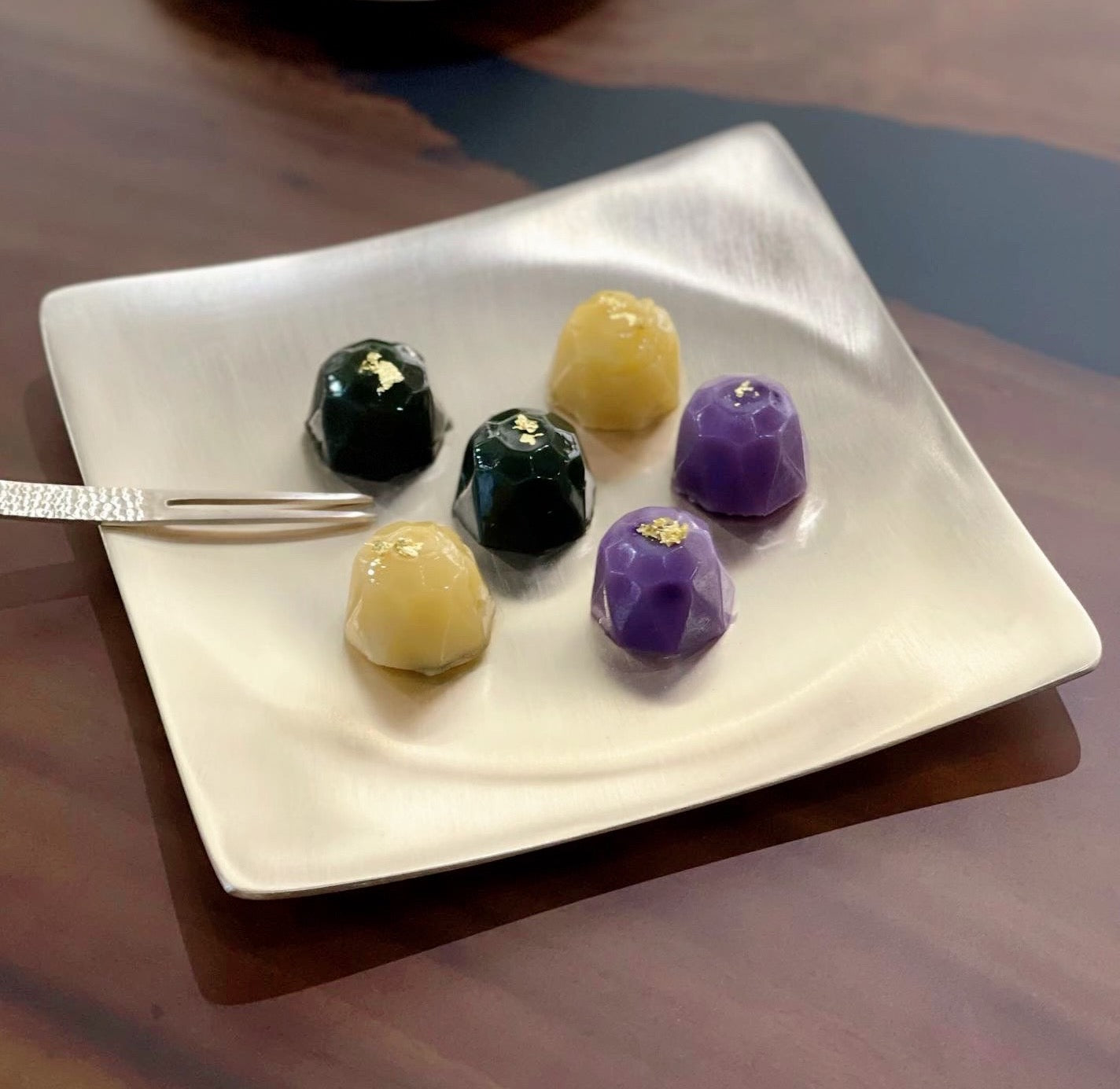 Yugi Bronzeware dessert forks set
