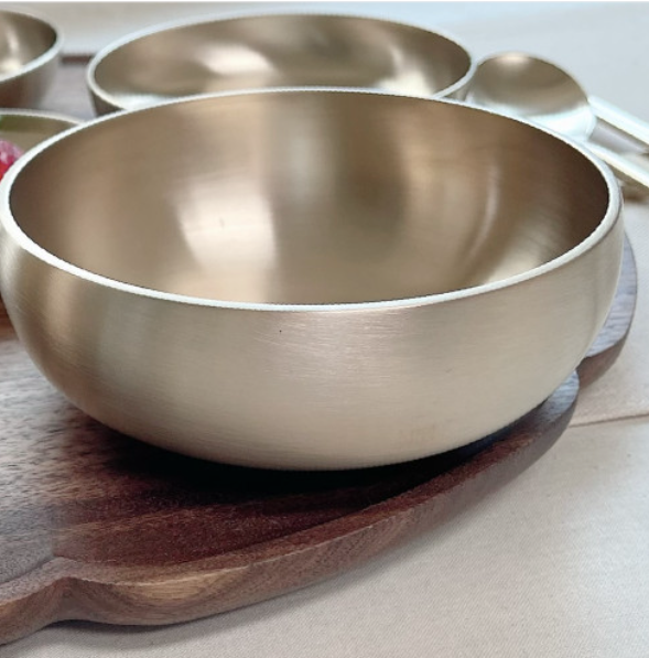 Handcrafted Modern Single-Person Table Set