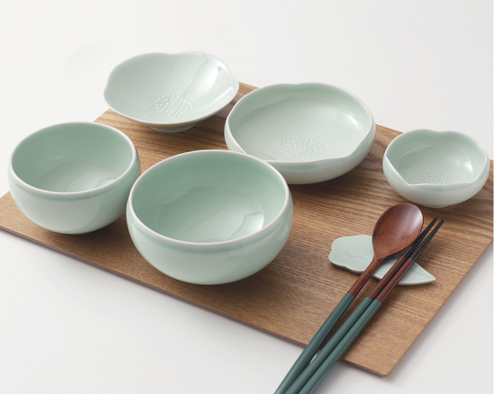 Camellia Rice and Soup Bowl