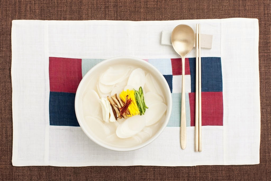 To 'Eat Age': Unpacking the Poetic Rhythm of the Korean Zodiac and its Seasonal Wisdom