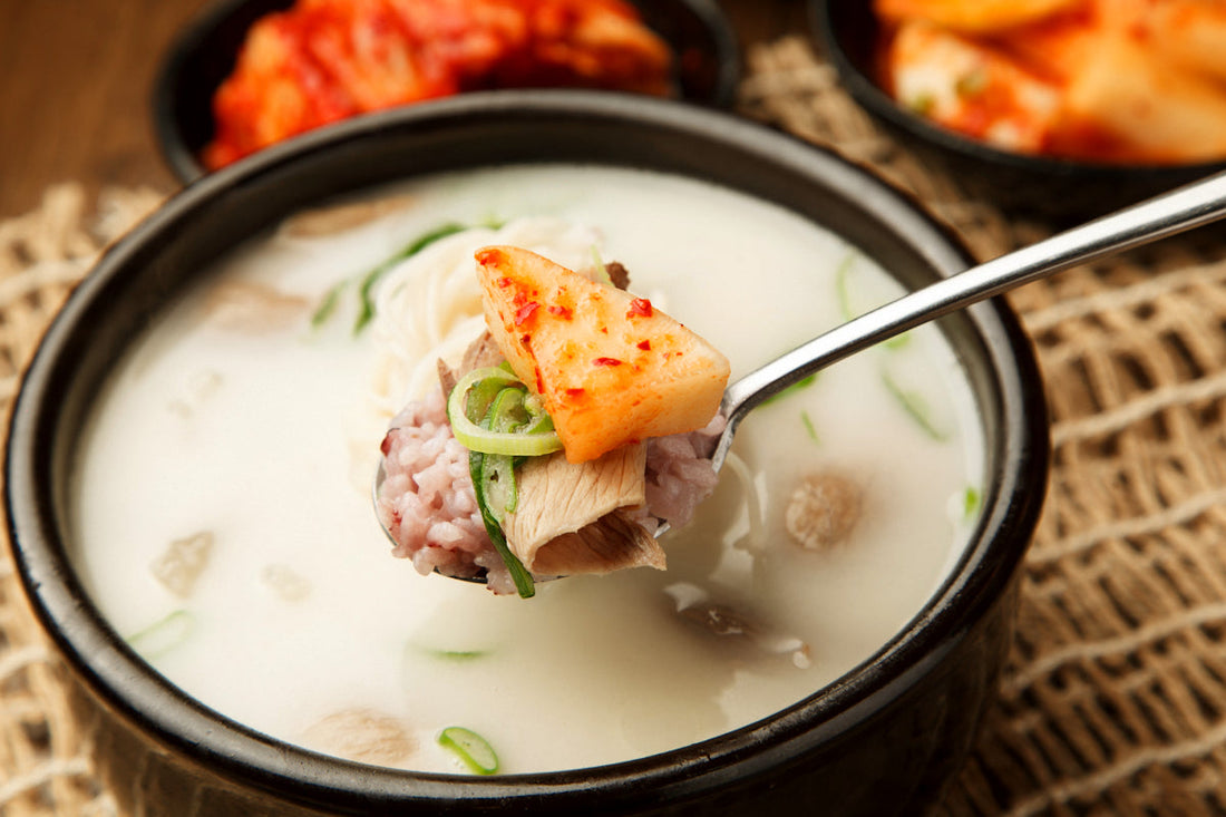 Seolleongtang vs Gomtang: Two Names for the Same Patience