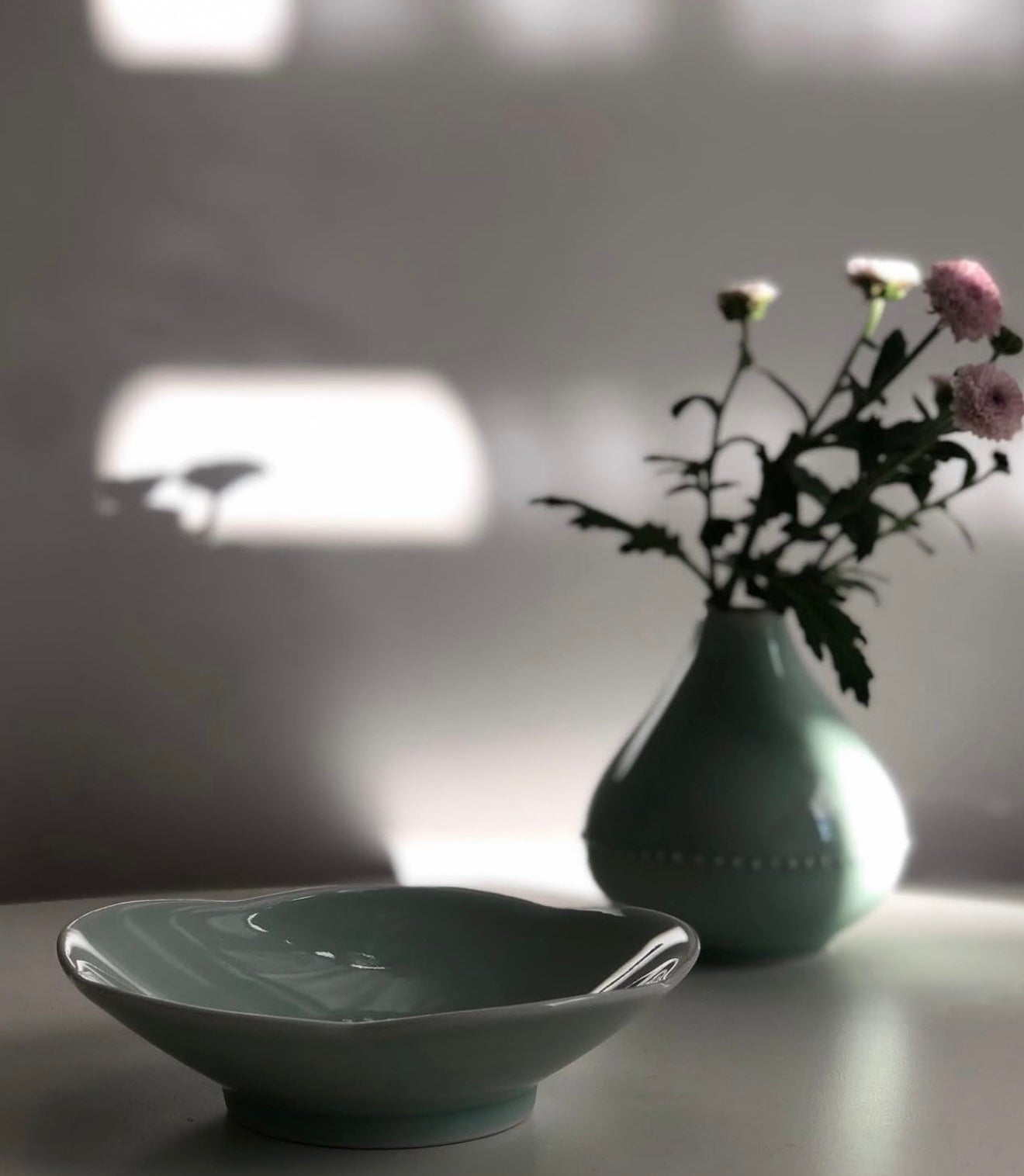 Camellia Bud Plate (2 Sizes)