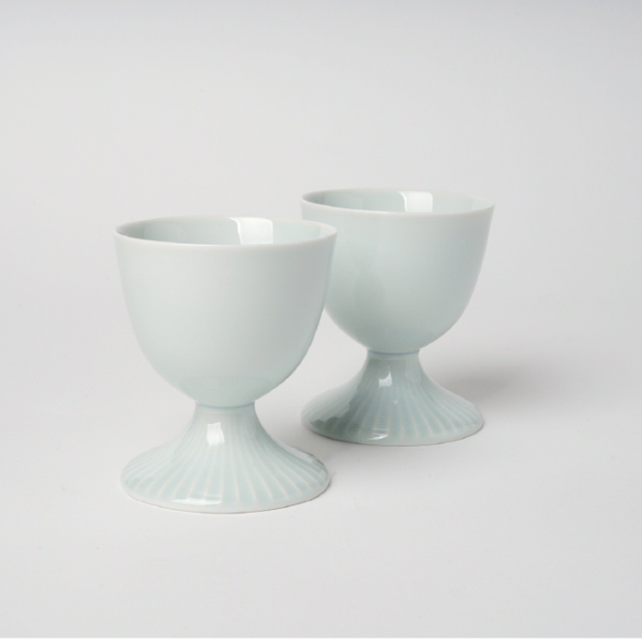 Pleats goblet