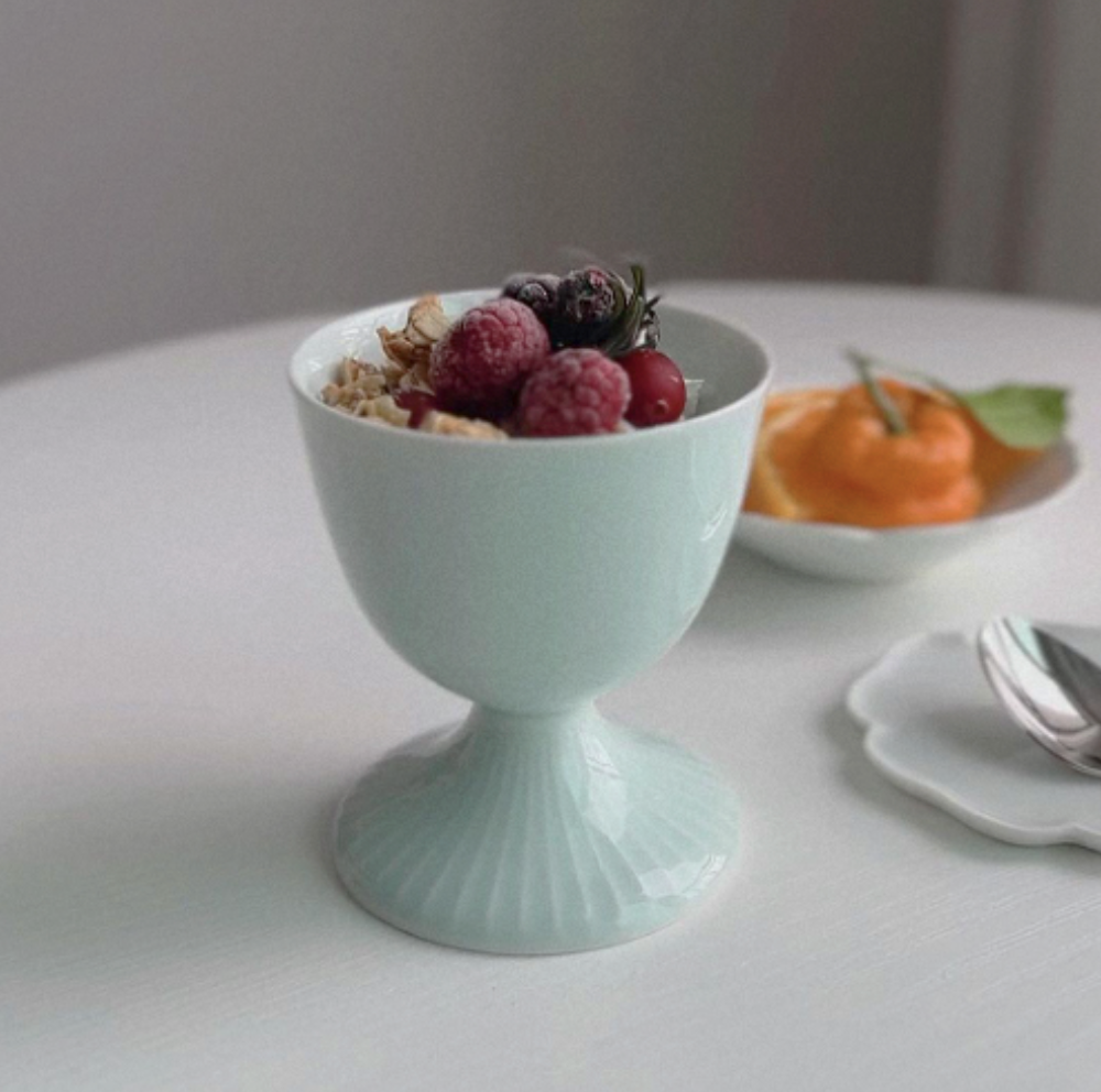 Pleats goblet