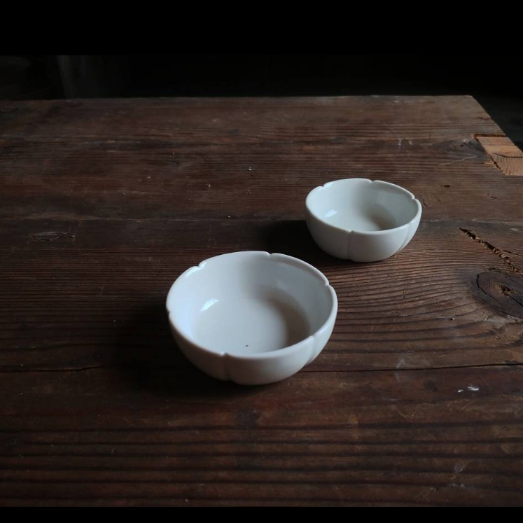 Hwahyeong Sauce Bowl