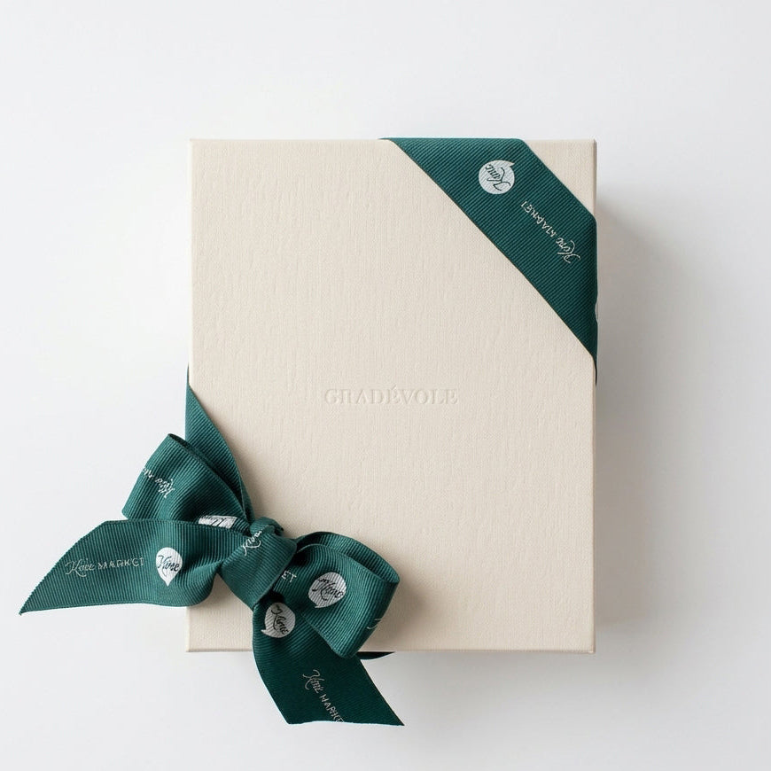 Balsamic duo gift set in cream box with green satin bow and logo ribbon