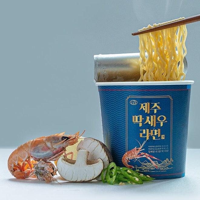 Jeju Red-Banded Lobster Cup Ramen x 5 (Sell by 6/18/23) - Kim'C Market